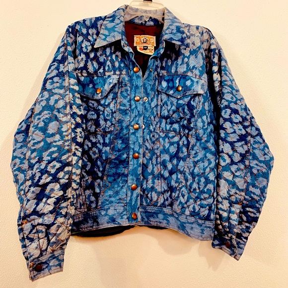 Fabulous Vintage Denim Quilted Cheetah Jacket - Picture 2 of 16
